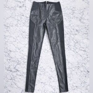 Abercrombie & Fitch Faux Leather High Rise Leggings Black Metallic Women’s XS